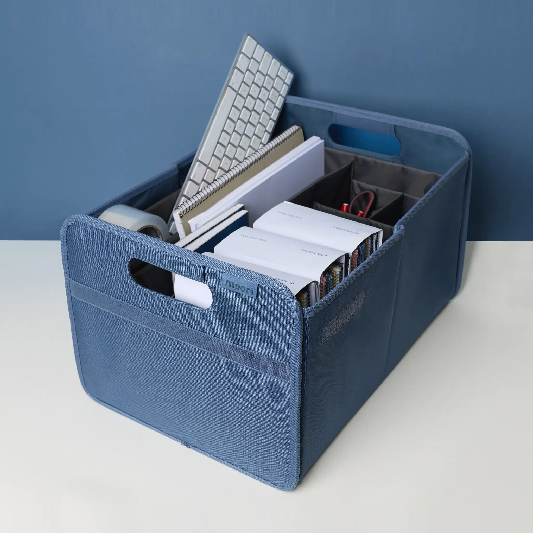 Foldable Box Office Set